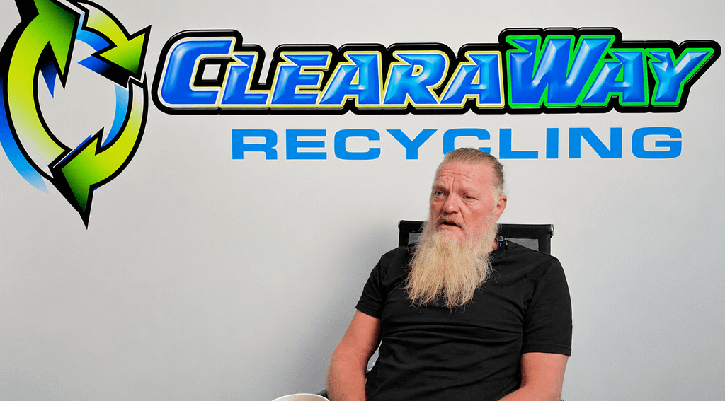 Clearaway-paul-whitehair-mid-flow